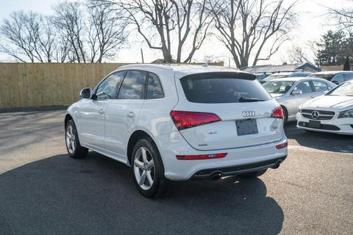2017 Audi Q5 2.0T Premium Plus