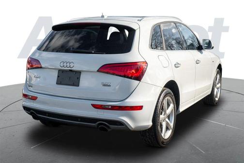 2017 Audi Q5 2.0T Premium Plus