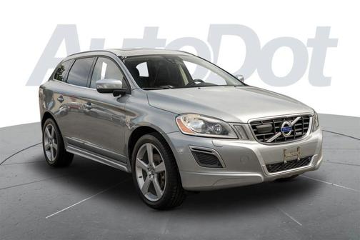 2011 Volvo XC60 T6 R-Design