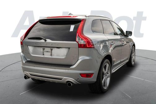 2011 Volvo XC60 T6 R-Design