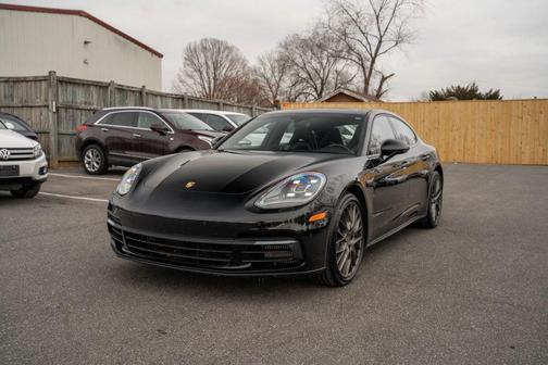 2018 Porsche Panamera 4S