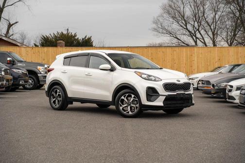 2022 Kia Sportage LX