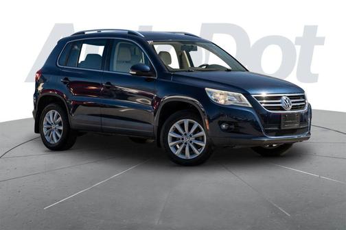 2011 Volkswagen Tiguan SE