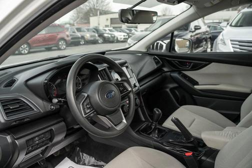 2019 Subaru Impreza 2.0i