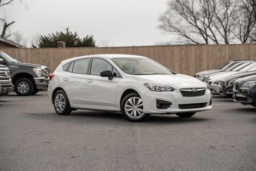 2019 Subaru Impreza 2.0i