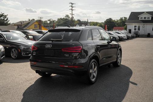 Cobalt Blue Metallic 2015 Audi Q3 2.0T Premium Plus
