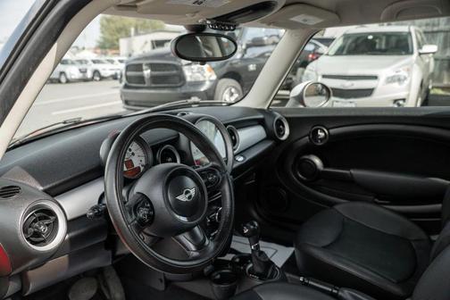 2013 MINI Hardtop Cooper