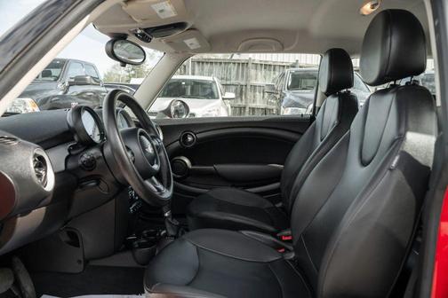 2013 MINI Hardtop Cooper