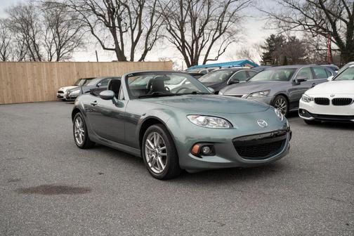 2013 Mazda MX-5 Miata Sport