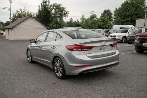 Shale Gray Metallic 2017 Hyundai ELANTRA Limited
