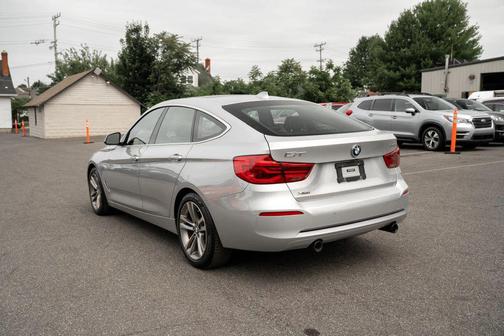 Glacier Silver Metallic 2017 BMW 340 Gran Turismo xDrive