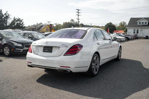 White 2018 Mercedes-Benz S-Class 4MATIC