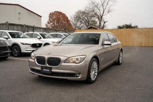 2012 BMW 750 Li xDrive