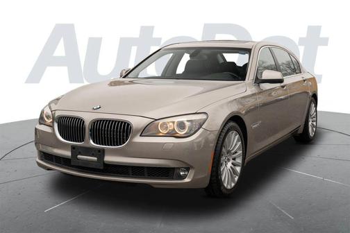 2012 BMW 750 Li xDrive
