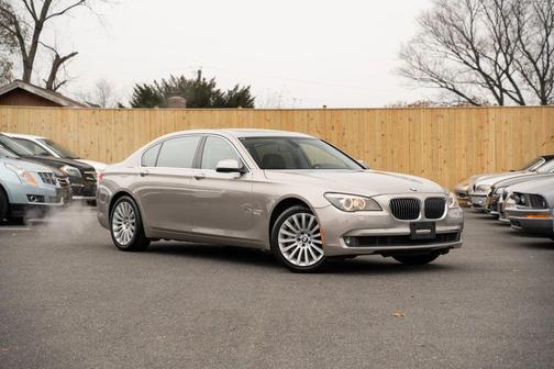 2012 BMW 750 Li xDrive