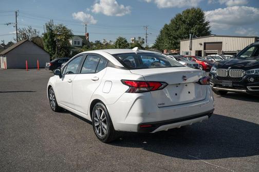2022 Nissan Versa 1.6 SV