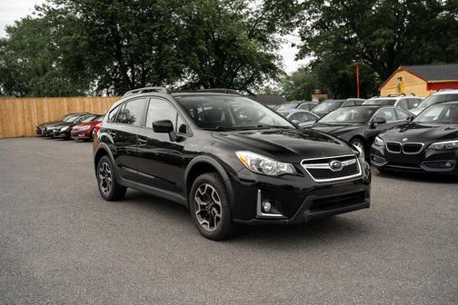 Crystal Black Silica 2016 Subaru Crosstrek 2.0i Premium