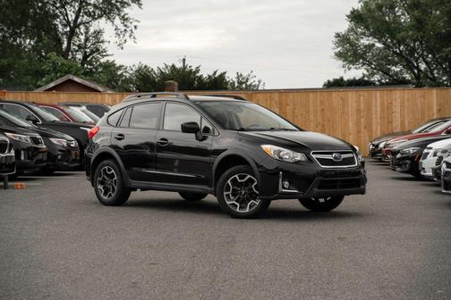 Crystal Black Silica 2016 Subaru Crosstrek 2.0i Premium
