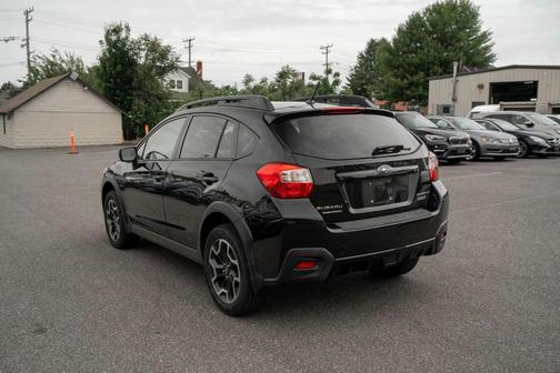 Crystal Black Silica 2016 Subaru Crosstrek 2.0i Premium