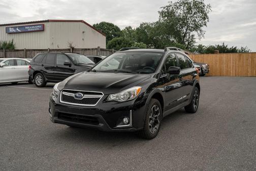 Crystal Black Silica 2016 Subaru Crosstrek 2.0i Premium