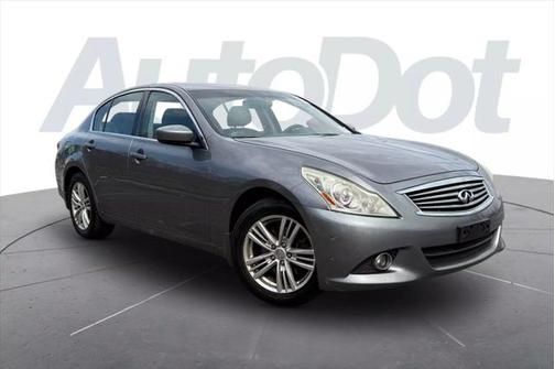 2011 INFINITI G37x Base