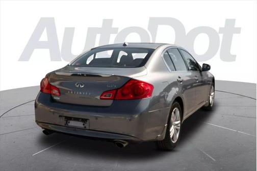 2011 INFINITI G37x Base