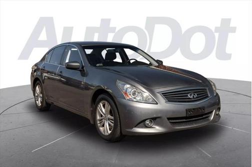 2011 INFINITI G37x Base
