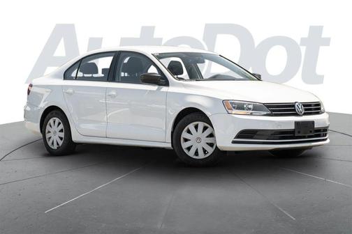 Pure White 2016 Volkswagen Jetta 1.4T S w/Technology