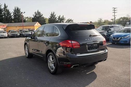 2012 Porsche Cayenne Base