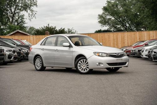 Spark Silver Metallic 2010 Subaru Impreza 2.5 i Premium