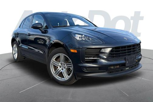 2019 Porsche Macan Sport Utility 4D