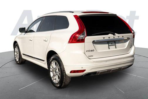 2016 Volvo XC60 T5 Premier