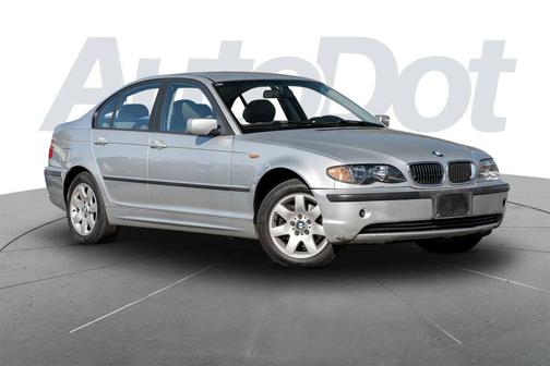 2002 BMW 325 325xi AWD Sedan 4D