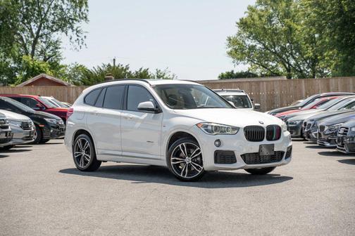 White 2018 BMW X1 xDrive28i