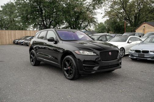 Black 2018 Jaguar F-PACE 25t Premium