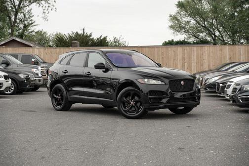 Black 2018 Jaguar F-PACE 25t Premium