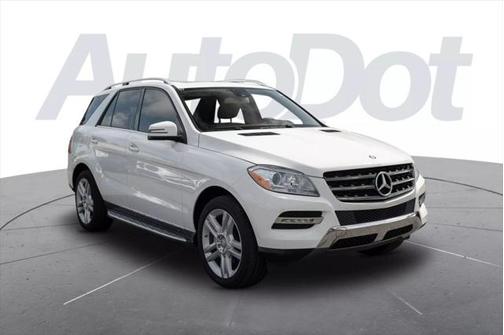 2015 Mercedes-Benz M-Class 4MATIC
