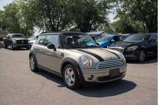 2010 MINI Cooper Base