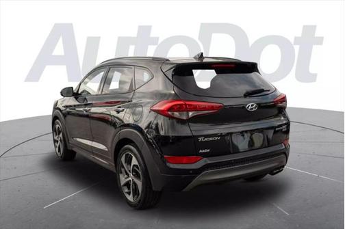 2016 Hyundai TUCSON Sport
