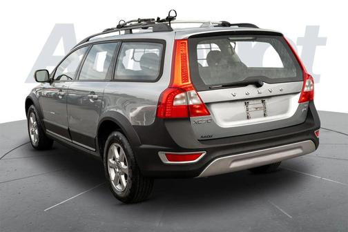 Electric Silver Metallic 2008 Volvo XC70 3.2
