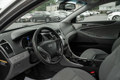 Silver 2012 Hyundai SONATA Hybrid Base