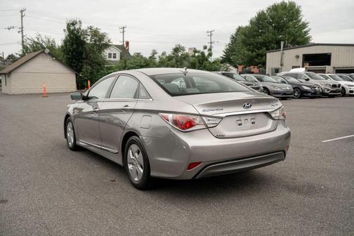 Silver 2012 Hyundai SONATA Hybrid Base