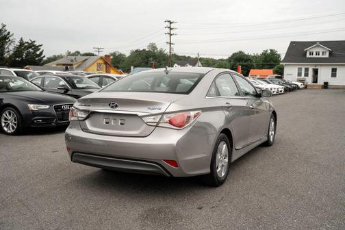 Silver 2012 Hyundai SONATA Hybrid Base