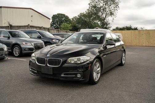 2015 BMW 528 528i Sedan 4D