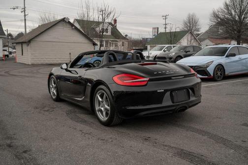 2013 Porsche Boxster Convertible 2D