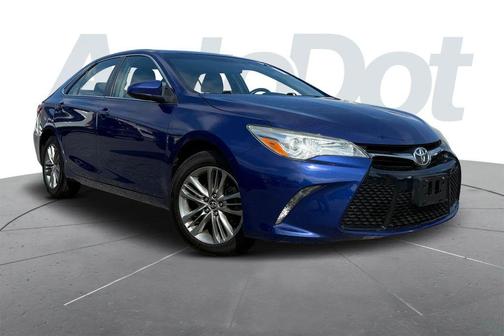 Blue Crush Metallic 2015 Toyota Camry SE
