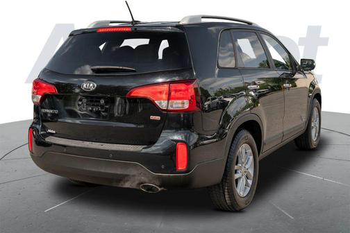 Ebony Black 2014 Kia Sorento LX