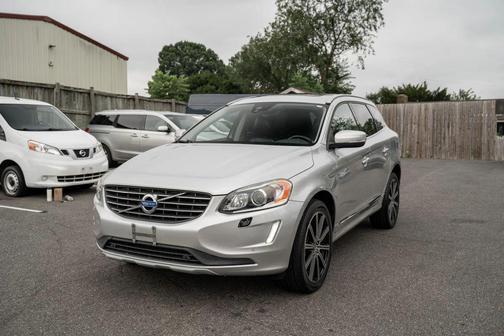 2017 Volvo XC60 T6 Inscription