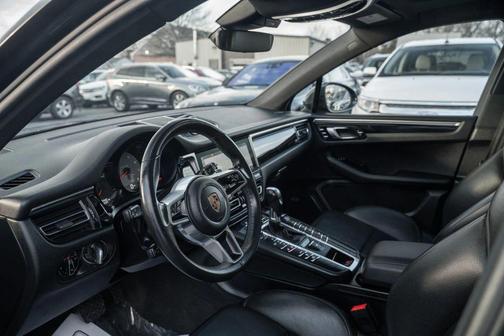 2020 Porsche Macan S