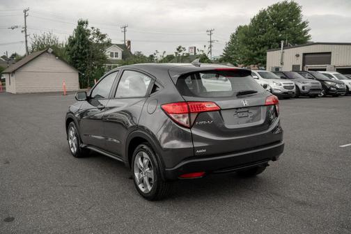 Modern Steel Metallic 2016 Honda HR-V LX